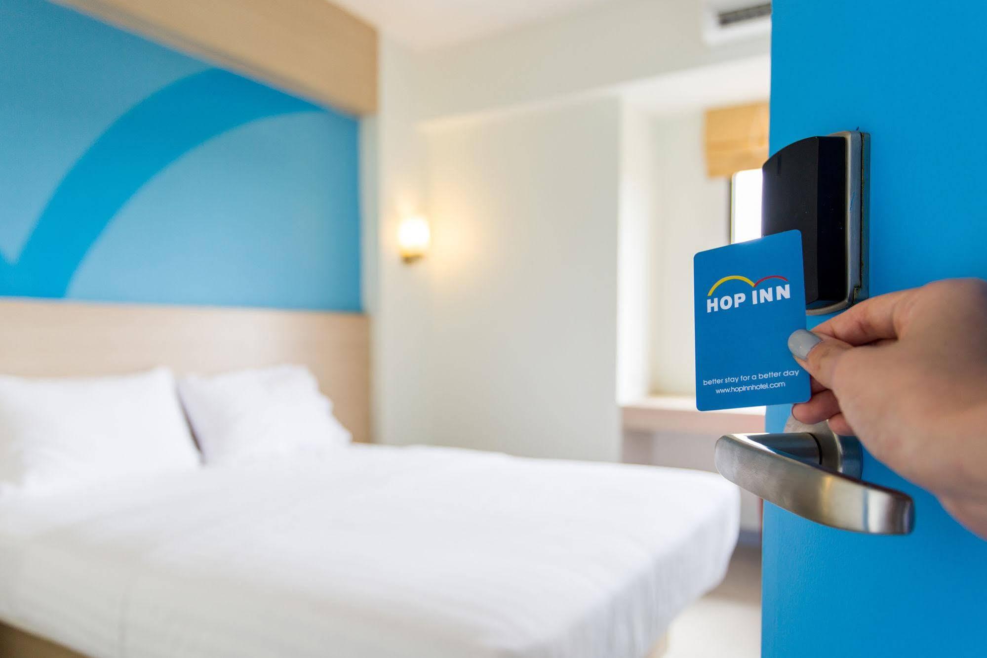 Hop Building A Hotell 2*